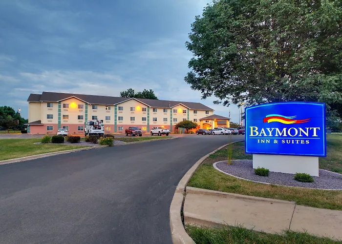 Baymont By Wyndham Hotel