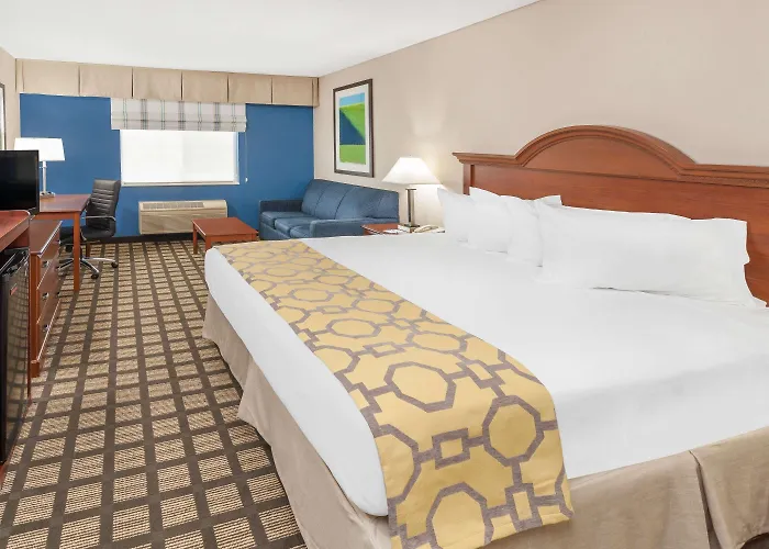 Hotel Baymont By Wyndham 2*