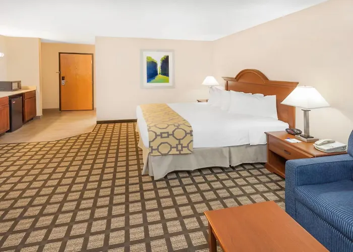 Baymont By Wyndham