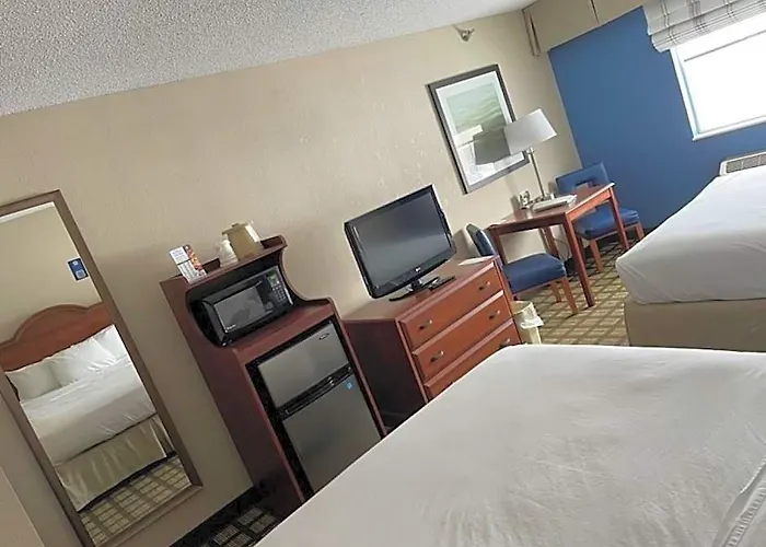 Hotel Galesburg Inn&Suites