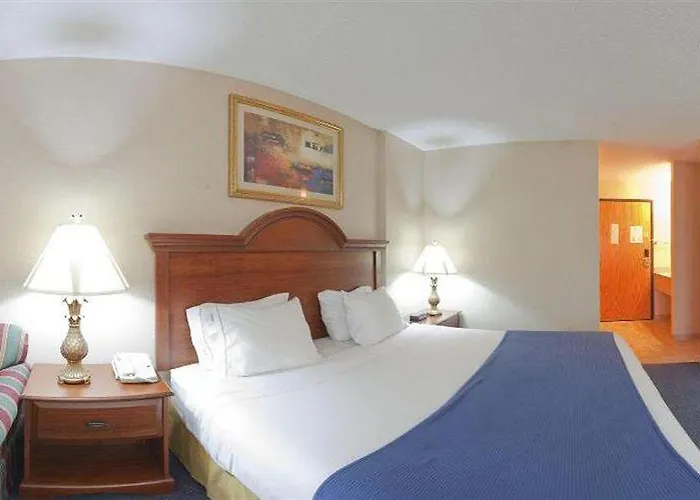 Hotel Baymont By Wyndham 2*