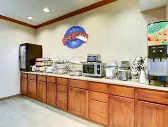 Baymont By Wyndham Hotel